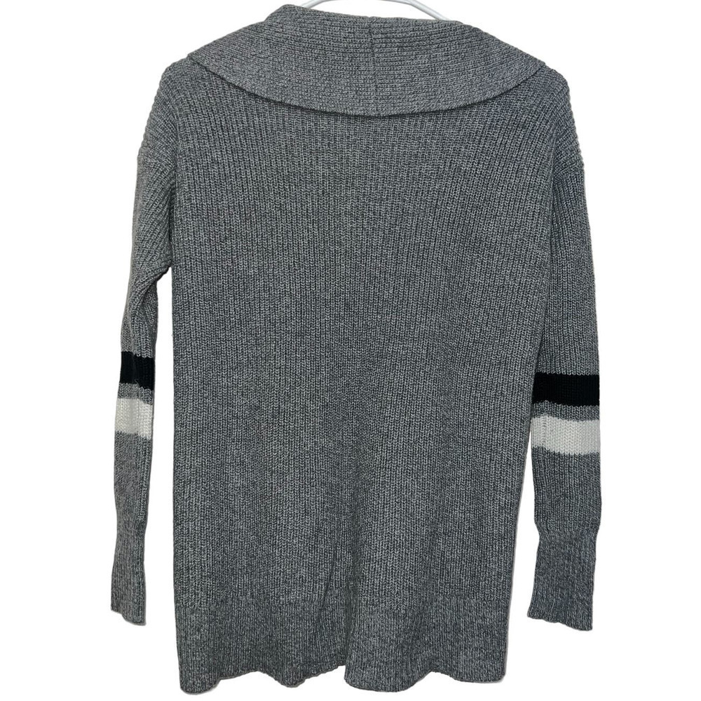 American Eagle Gray Button Front Collared Cardigan Stripe Sleeve Extra Small - Picture 3 of 3